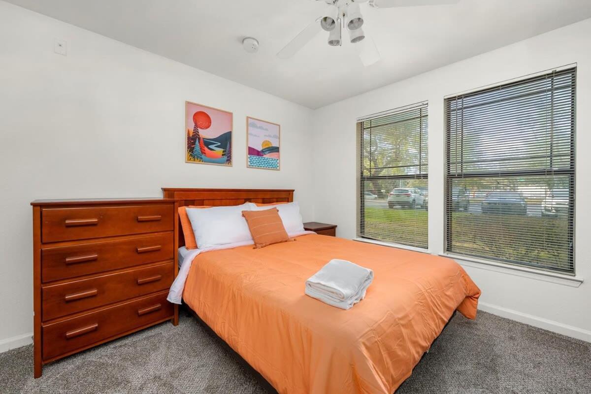 Villa 4Bd 2 Mi To Usf Free Pool + 24 Hour Gym Tampa Exterior foto