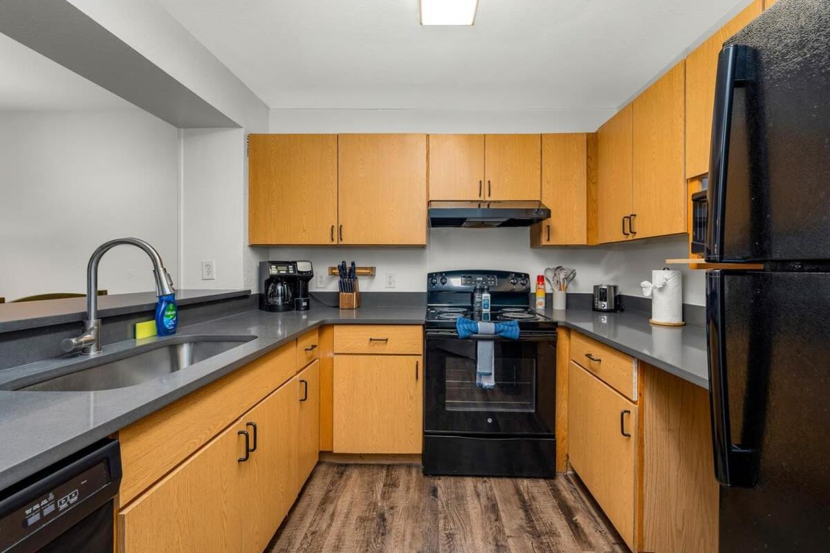 Villa 4Bd 2 Mi To Usf Free Pool + 24 Hour Gym Tampa Exterior foto